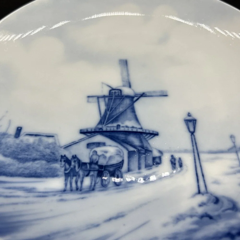 Rosenthal Blue and White Delft Wall 13.5